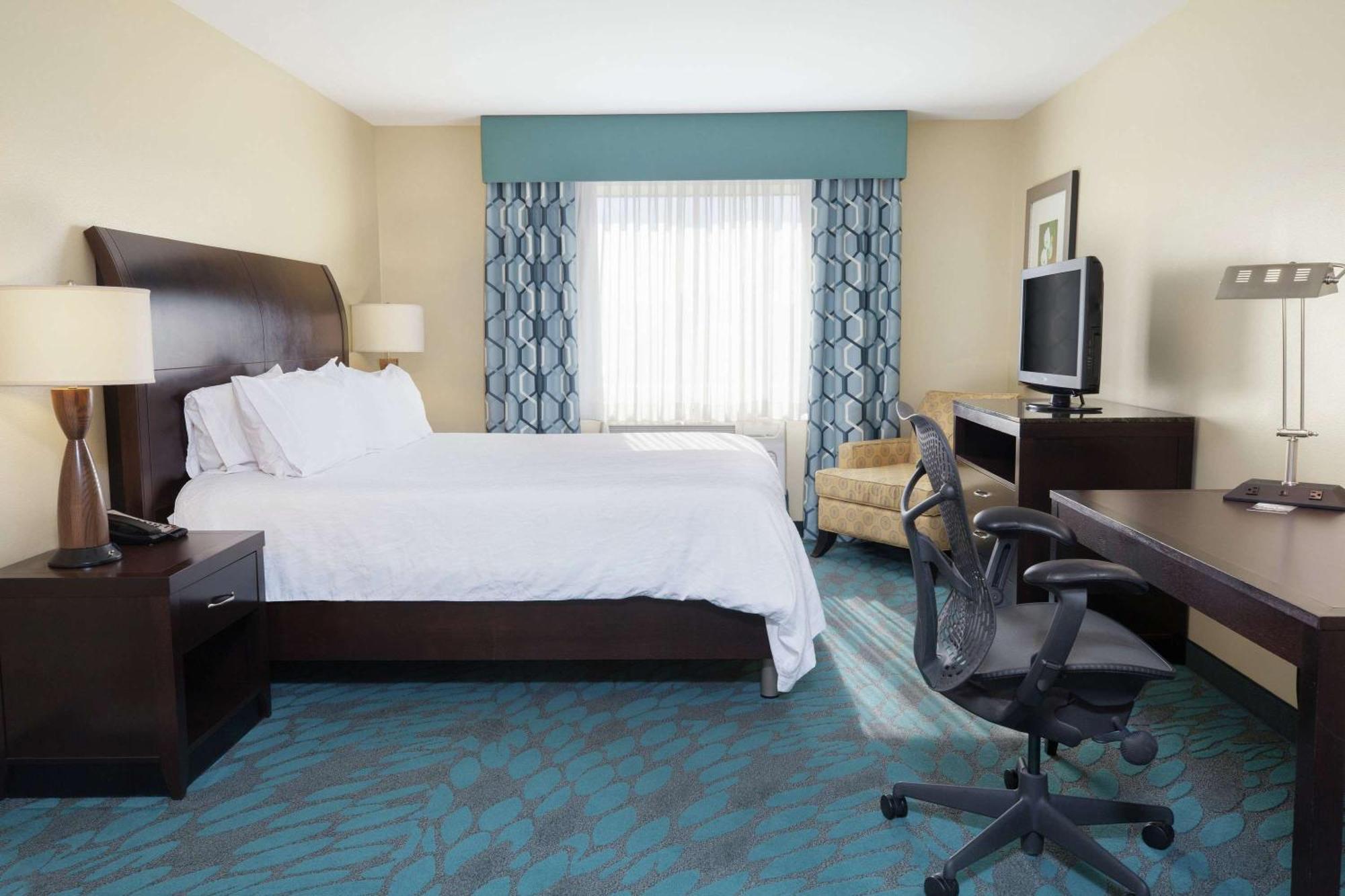 Hilton Garden Inn Fargo Exteriör bild